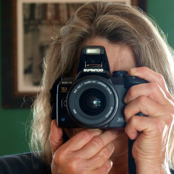 Meet your Posher, Kim - Picture 1 of 1